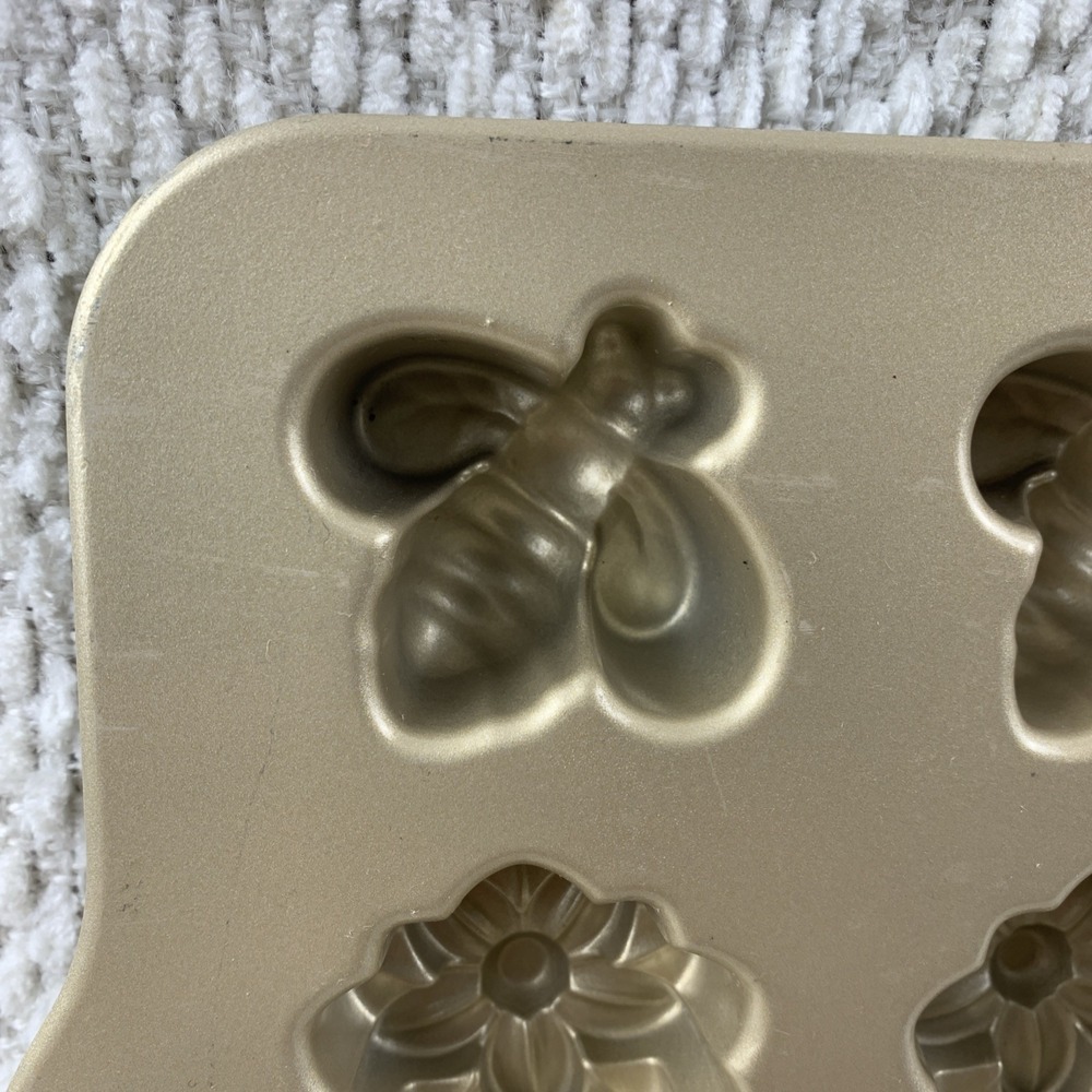 Nordic Ware Gold Bee, Flower & Hive Mini Cakelet Pan - Picture 5 of 16